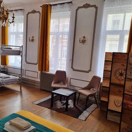 Les Appartements Fenelon Le Cateau-Cambresis Экстерьер фото