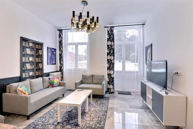 Les Appartements Fenelon Le Cateau-Cambresis Экстерьер фото