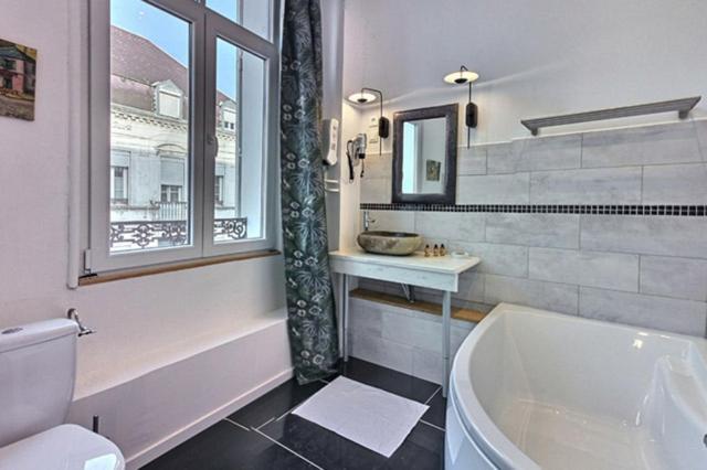 Les Appartements Fenelon Le Cateau-Cambresis Экстерьер фото