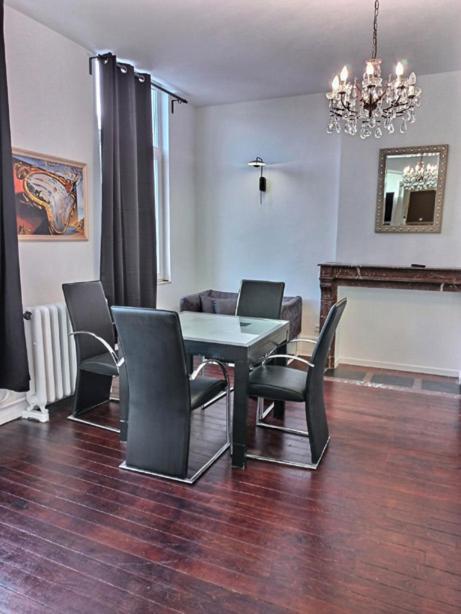 Les Appartements Fenelon Le Cateau-Cambresis Экстерьер фото