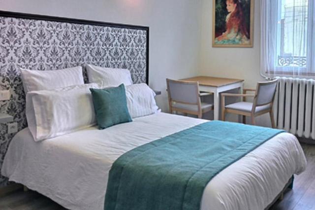 Les Appartements Fenelon Le Cateau-Cambresis Экстерьер фото